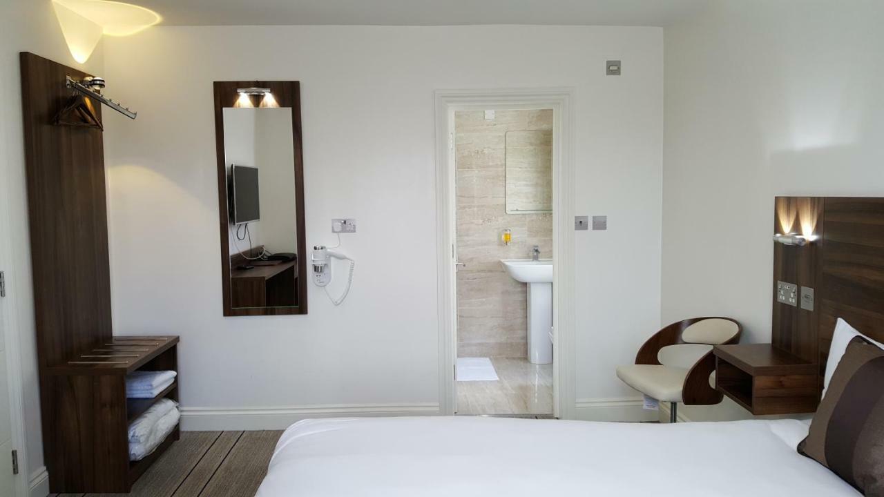 Heathrow-Windsor Guest House Slough Exterior foto