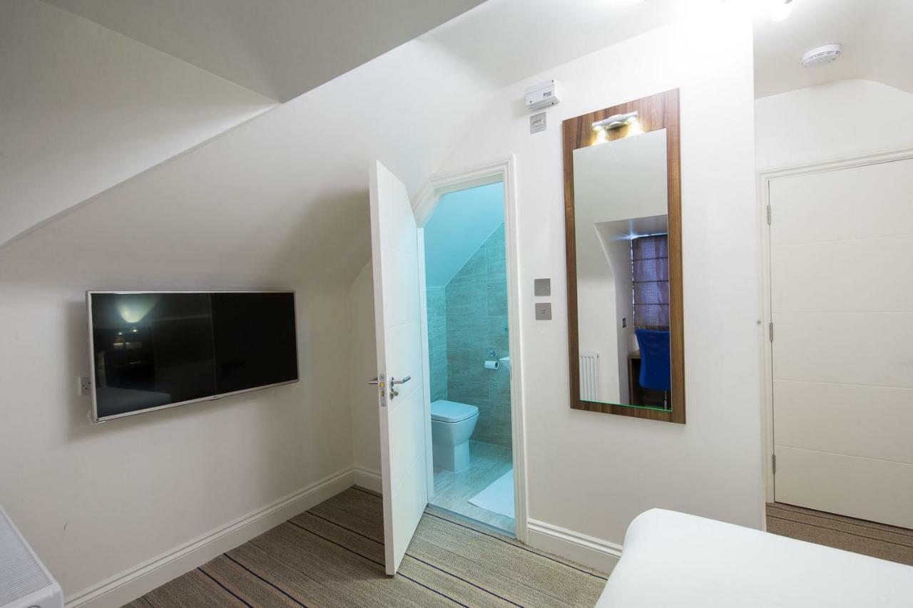 Heathrow-Windsor Guest House Slough Exterior foto